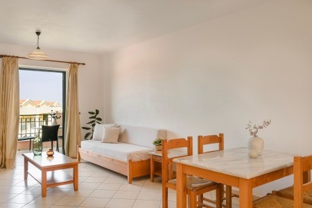 Century Resort - 121