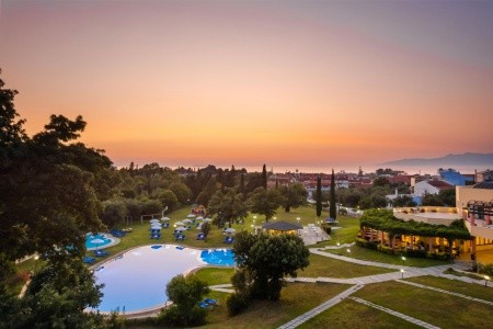 Century Resort - 149