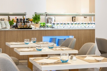 Španielsko Mallorca Globales Don Pedro 7 dňový pobyt Polpenzia Letecky Letisko: Praha July 2026 (21/07/26-27/07/26)