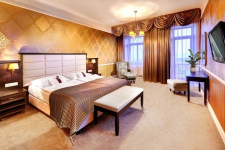 Slovensko Vysoké Tatry Grandhotel Praha 6 dňový pobyt Raňajky Vlastná November 2026 (12/11/26-17/11/26)