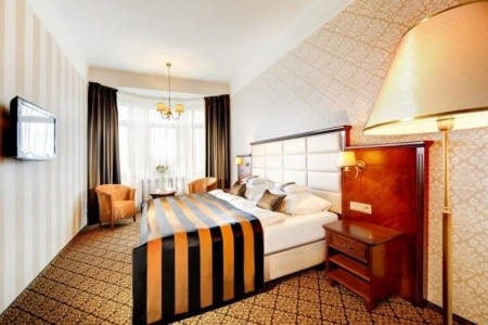Slovensko Vysoké Tatry Grandhotel Praha 6 dňový pobyt Raňajky Vlastná November 2026 (12/11/26-17/11/26)