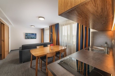 Slovensko Liptov Bešeňová 8 dňový pobyt Raňajky Vlastná May 2026 (19/05/26-26/05/26)