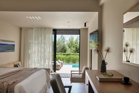 Celestial Hotel Luxury Suites And Spa - 8