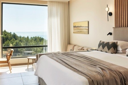 Celestial Hotel Luxury Suites And Spa - 11