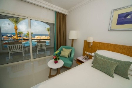 Renaissance Golden View Beach Resort - 48