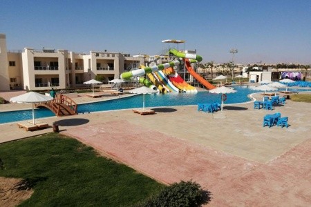 New Eagles Aqua Park Resort - 36