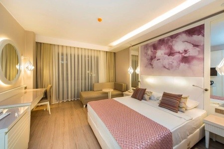 Diamond Premium & Spa - 32