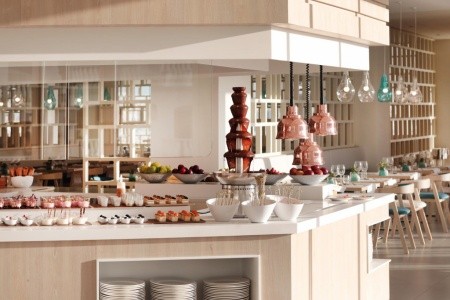 Kanárske ostrovy Tenerife Iberostar Sábila 9 dňový pobyt Polpenzia Letecky Letisko: Budapešť June 2026 (10/06/26-18/06/26)