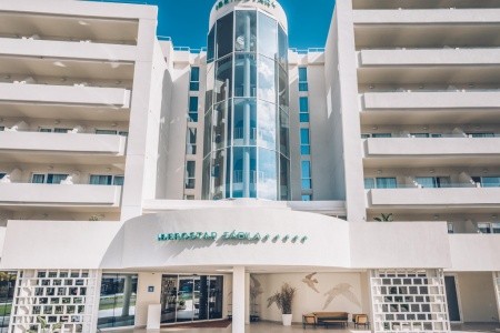 Kanárske ostrovy Tenerife Iberostar Sábila 9 dňový pobyt Polpenzia Letecky Letisko: Budapešť June 2026 (10/06/26-18/06/26)