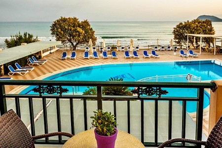 Mediterranean Beach Resort - 3