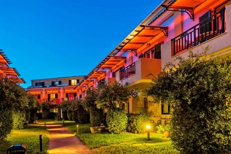 Mediterranean Beach Resort - 7