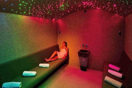 Mediterranean Beach Resort - 17