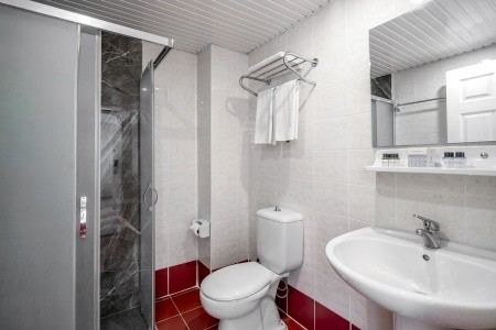 Club Big Blue Suite - 38