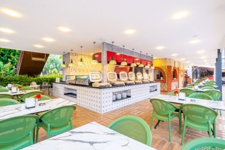 Club Big Blue Suite - 48