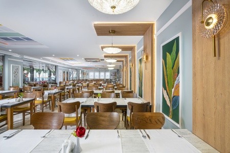 Club Big Blue Suite - 53