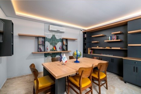 Club Big Blue Suite - 91