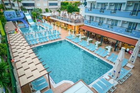 Club Big Blue Suite - 11