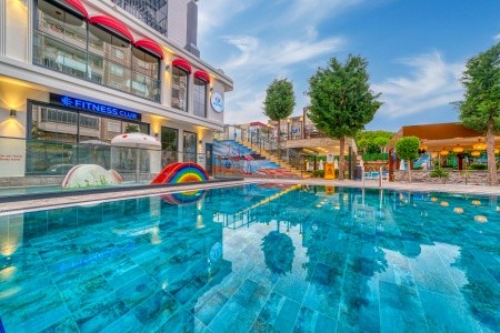 Club Big Blue Suite - 16