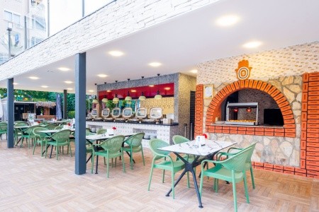 Club Big Blue Suite - 47