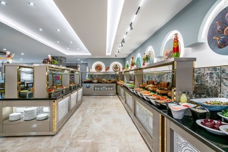 Club Big Blue Suite - 50