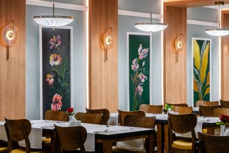 Club Big Blue Suite - 56