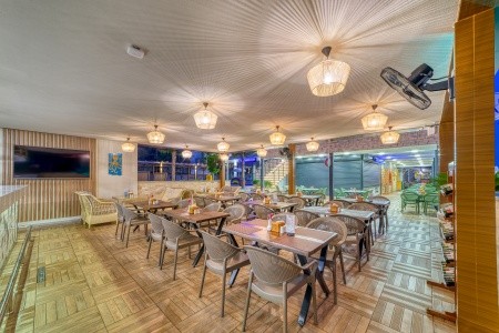 Club Big Blue Suite - 61