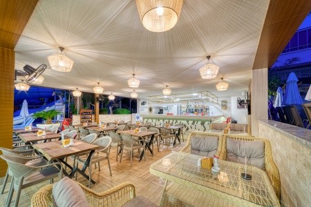 Club Big Blue Suite - 62