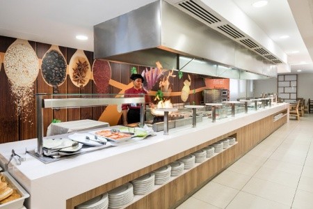 Španielsko Costa Dorada Best Oasis Park 8 dňový pobyt Polpenzia Letecky Letisko: Praha July 2026 ( 4/07/26-11/07/26)