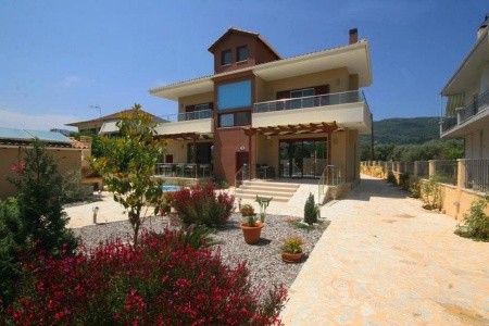 Christina Studios - 2