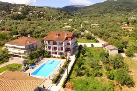 Christina Studios - 3