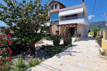 Christina Studios - 9