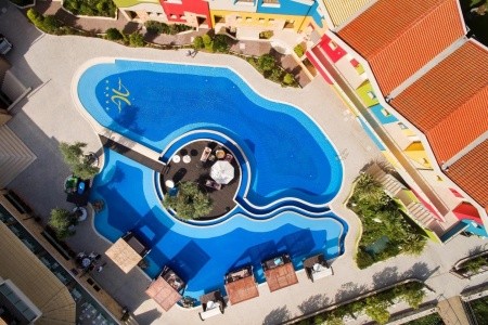 Alexandra Golden Boutique - 6