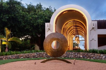 Outrigger Maurtius Beach Resort - 17