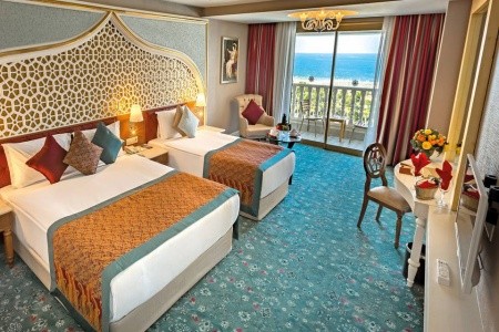 Royal Taj Mahal - 43