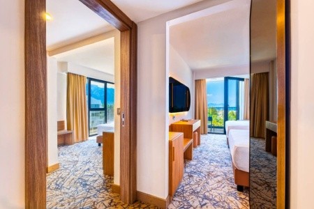 Turecko Kemer Özkaymak Marina 12 dňový pobyt Ultra All inclusive Letecky Letisko: Praha August 2026 (30/08/26-10/09/26)