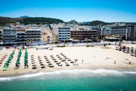 Theo Beach Hotel Apartments