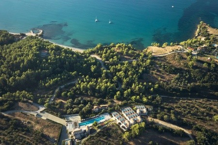 Celestial Hotel Luxury Suites And Spa - 12