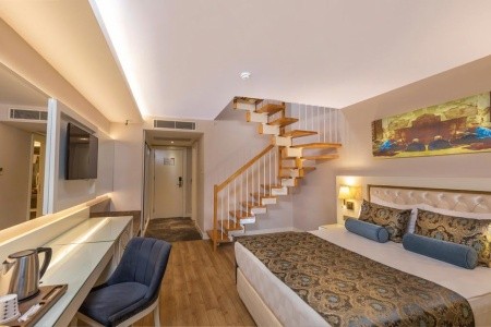 Haydarpasha Palace - 14