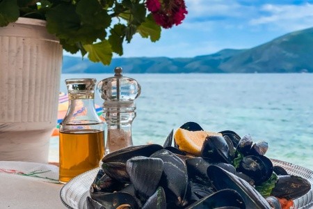 Pěšky jižní Albánií, odlet z Prahy - 22