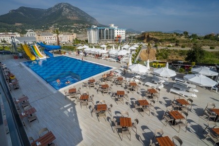 Turecko Alanya Campus Hill 9 dňový pobyt All Inclusive Letecky Letisko: Praha June 2026 (24/06/26- 2/07/26)