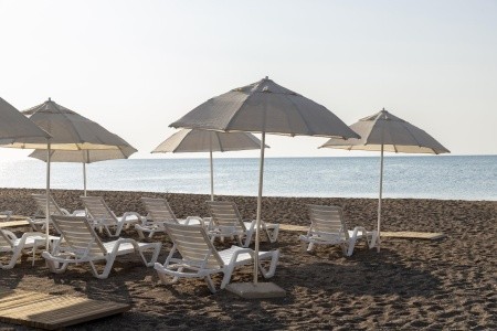 Greenwood Suites Resort - 8