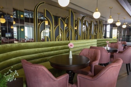 Greenwood Suites Resort - 14