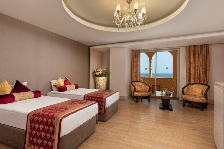 Royal Alhambra Palace - 58