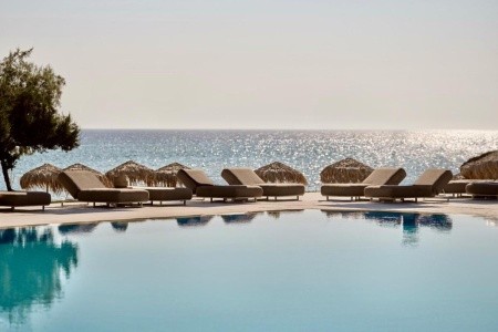 The Bay Hotel & Suites - 2