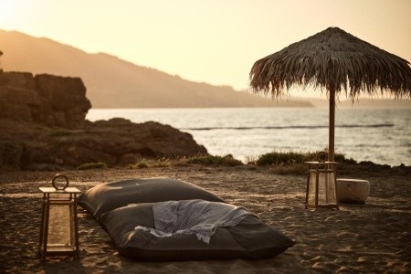 The Bay Hotel & Suites - 11