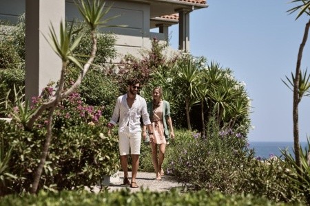 The Bay Hotel & Suites - 19