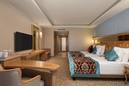 Royal Holiday Palace - 67