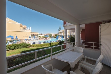 Paradise Hotel Apartments - 12