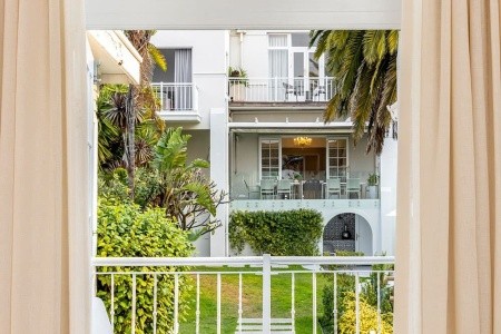 The Clarendon Fresnaye - 8
