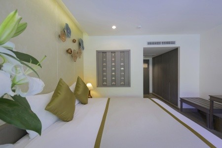 Chanalai Flora Resort - 12